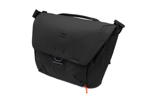 Peak Design Everyday Messenger 13L