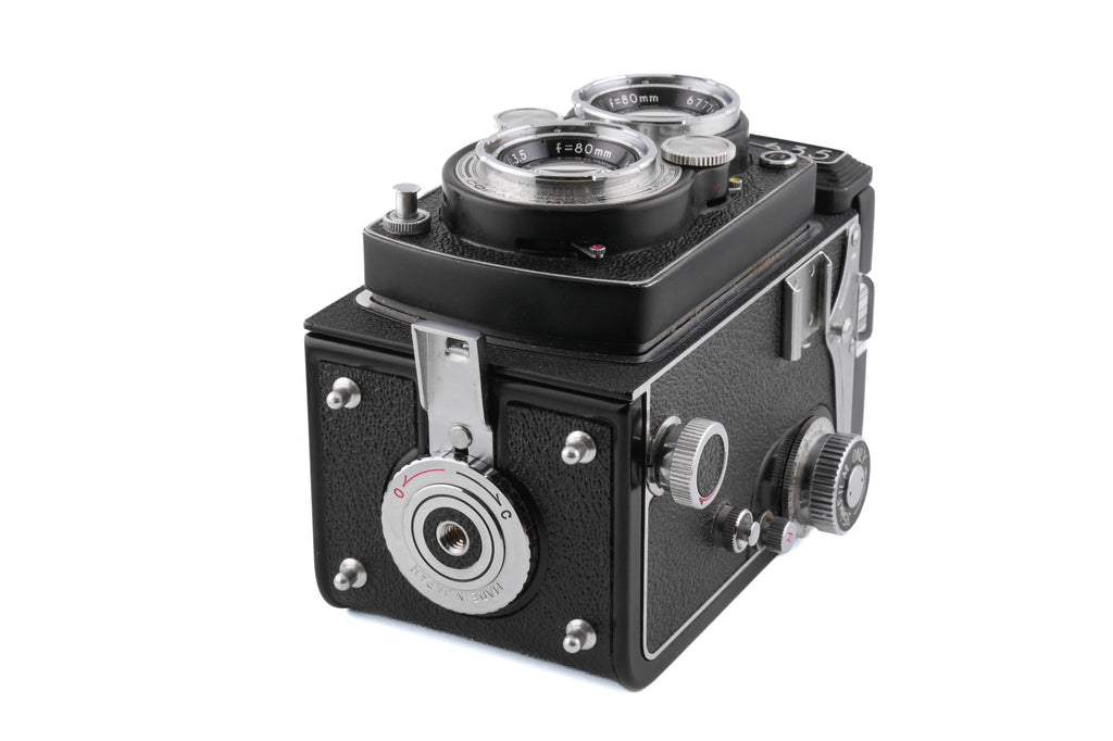 Yashica 635