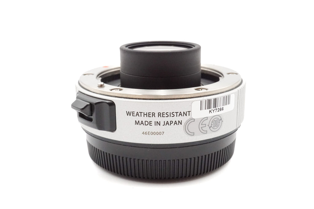 Fujifilm 200mm f2 R LM OIS WR Fujinon XF + 1.4x Teleconverter TC F2 WR XF1