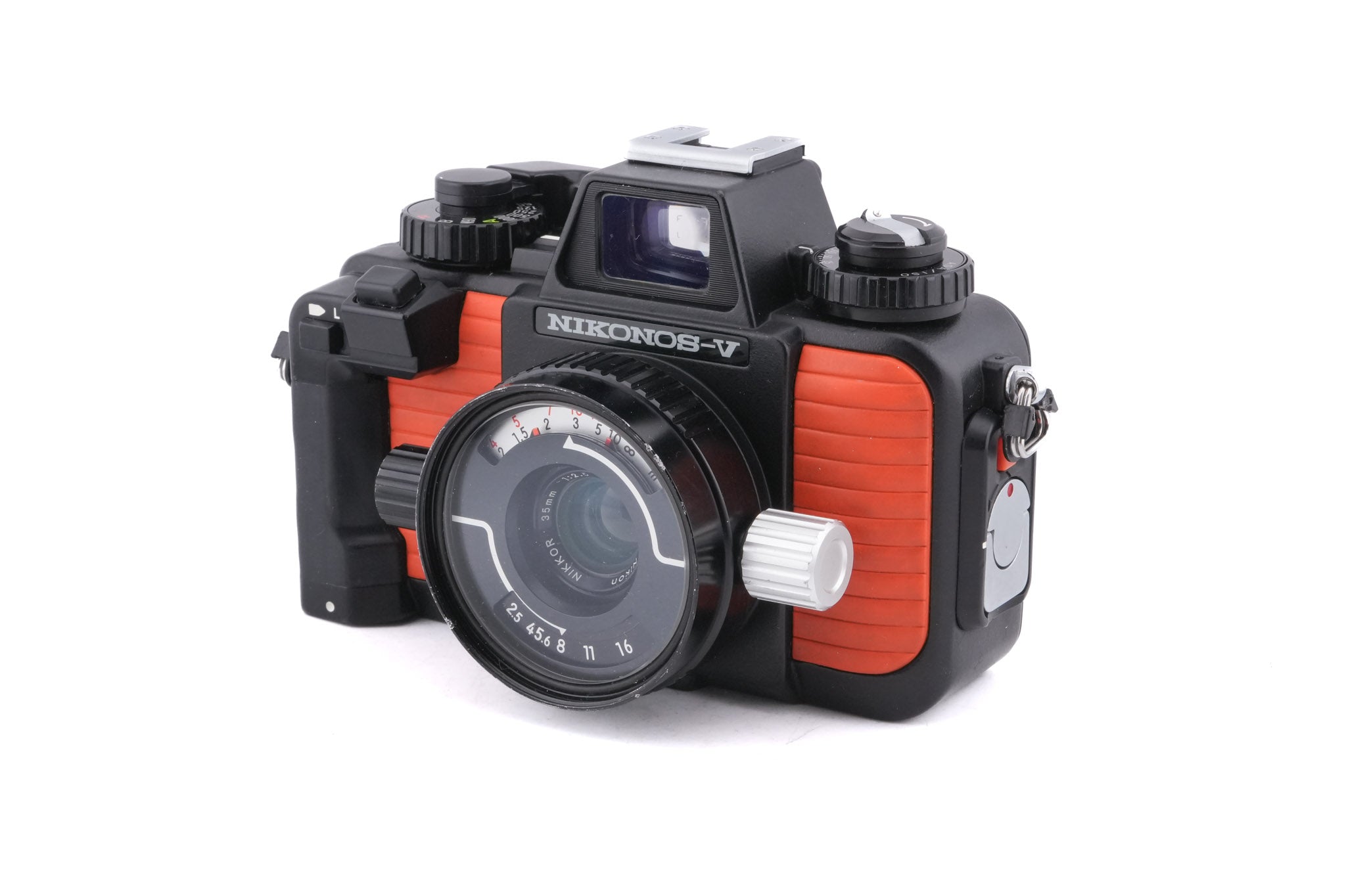 Nikon Nikonos-V + 35mm f2.5 Nikkor – Kamerastore