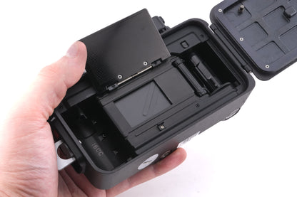 Nikon Nikonos-V + 35mm f2.5 Nikkor