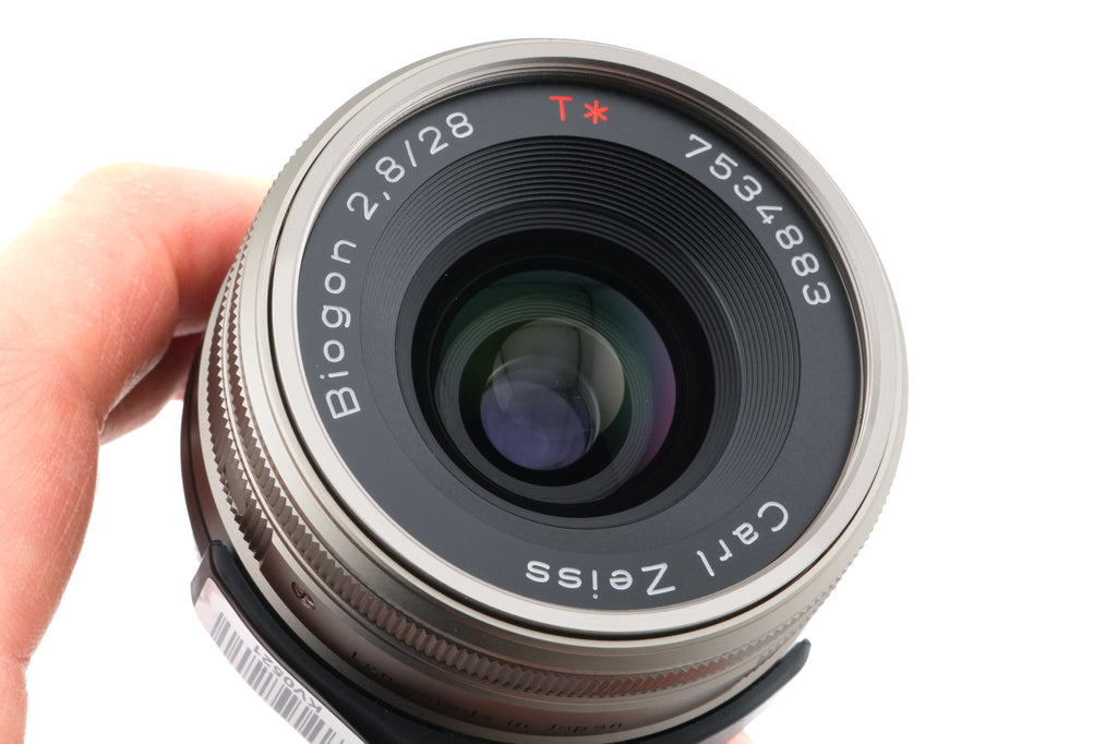 Carl Zeiss 28mm f2.8 Biogon T*