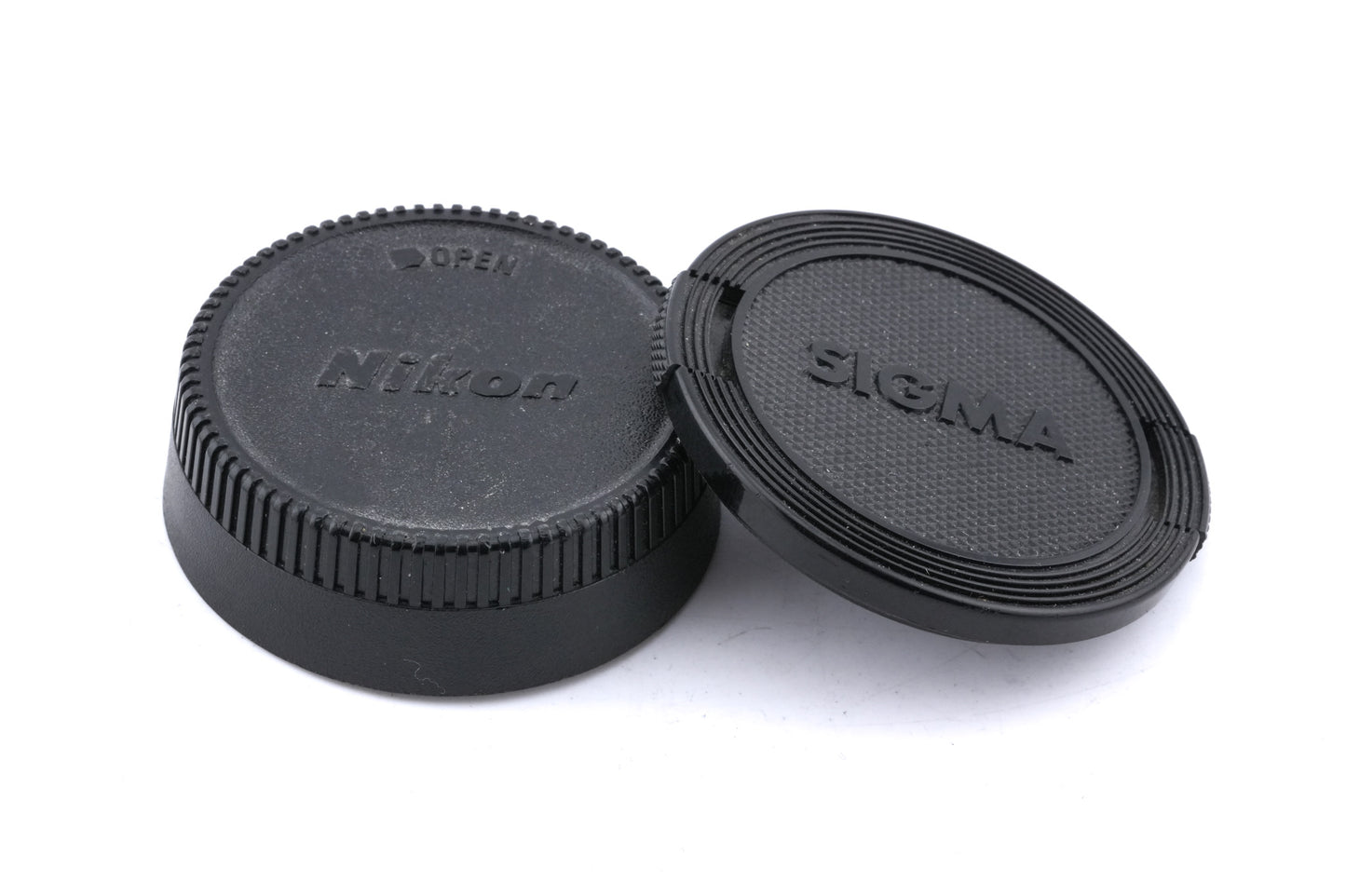 Nikon 105mm f2.5 Nikkor-P Auto Pre-AI