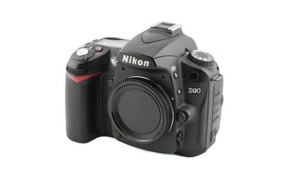 Nikon D90