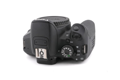 Canon EOS 700D