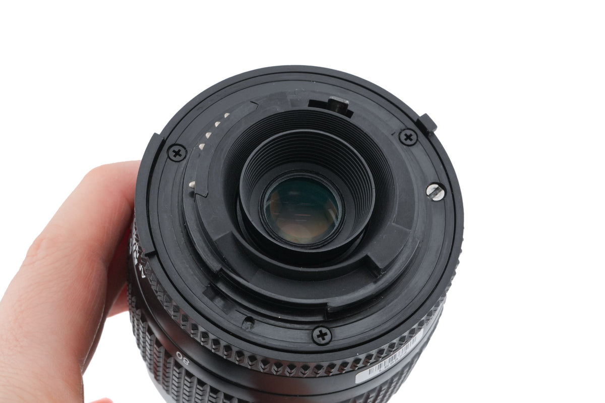 Nikon F-801 + 35-80mm f4-5.6 AF Nikkor D