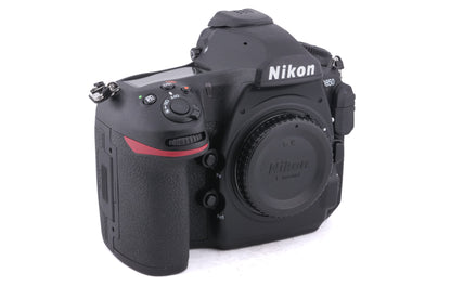 Nikon D850