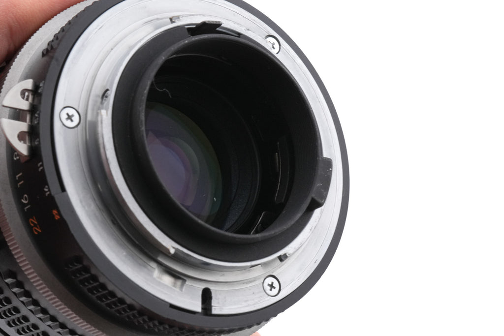 Nikon 28-85mm f3.5-4.5 Zoom-Nikkor AI-S