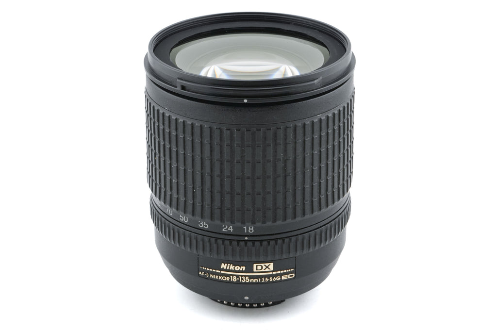 Nikon 18-135mm f3.5-5.6 AF-S Nikkor G ED