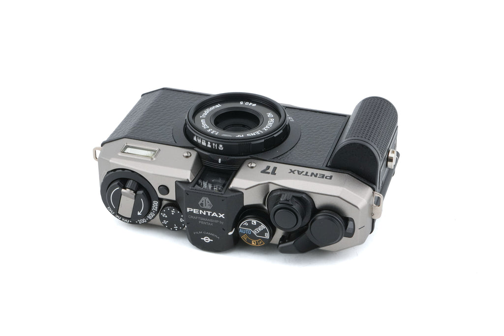 Pentax 17