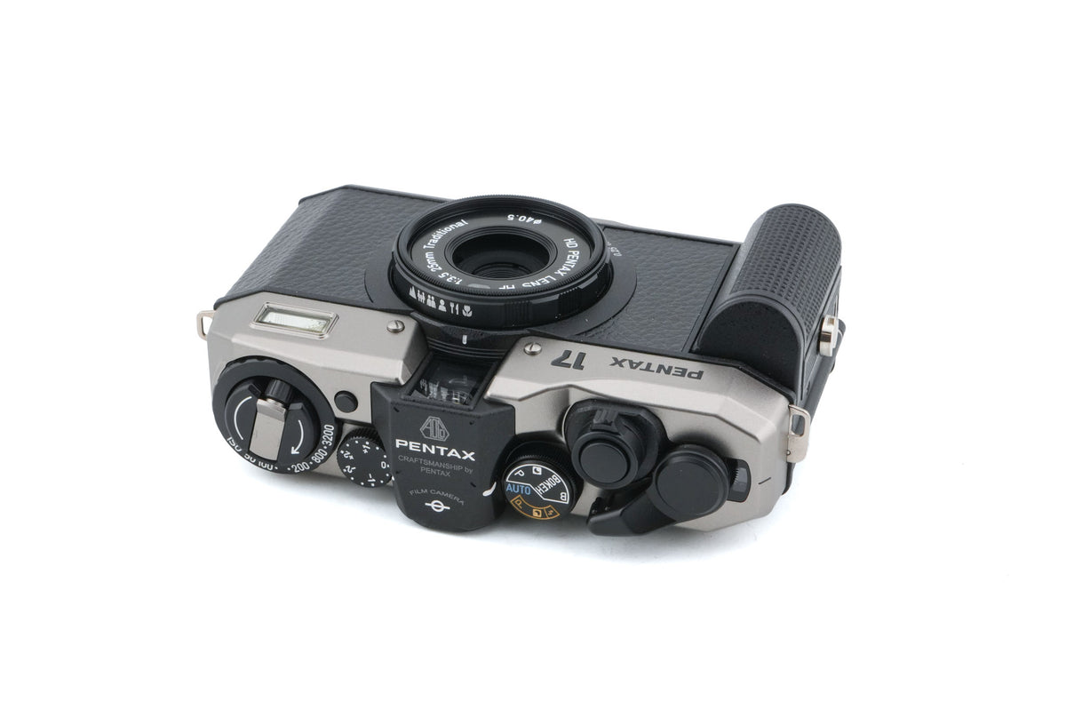 Pentax 17