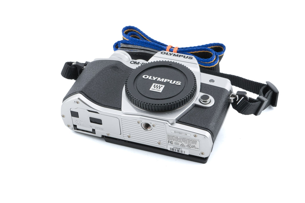 Olympus OM-D E-M10 Mark III