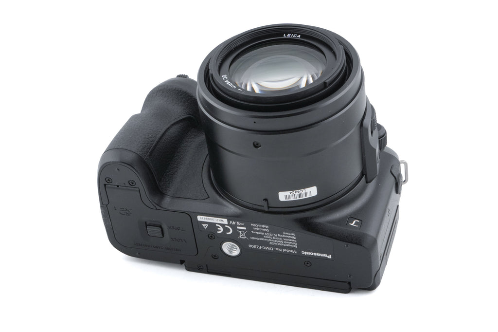 Panasonic Lumix DMC-FZ300