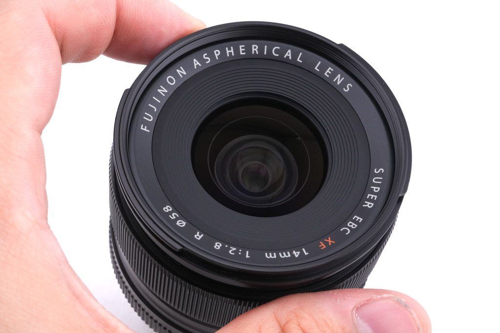 Fujifilm 14mm f2.8 Super EBC Fujinon Aspherical XF R + Lens Hood (XF 14/18-55mm)