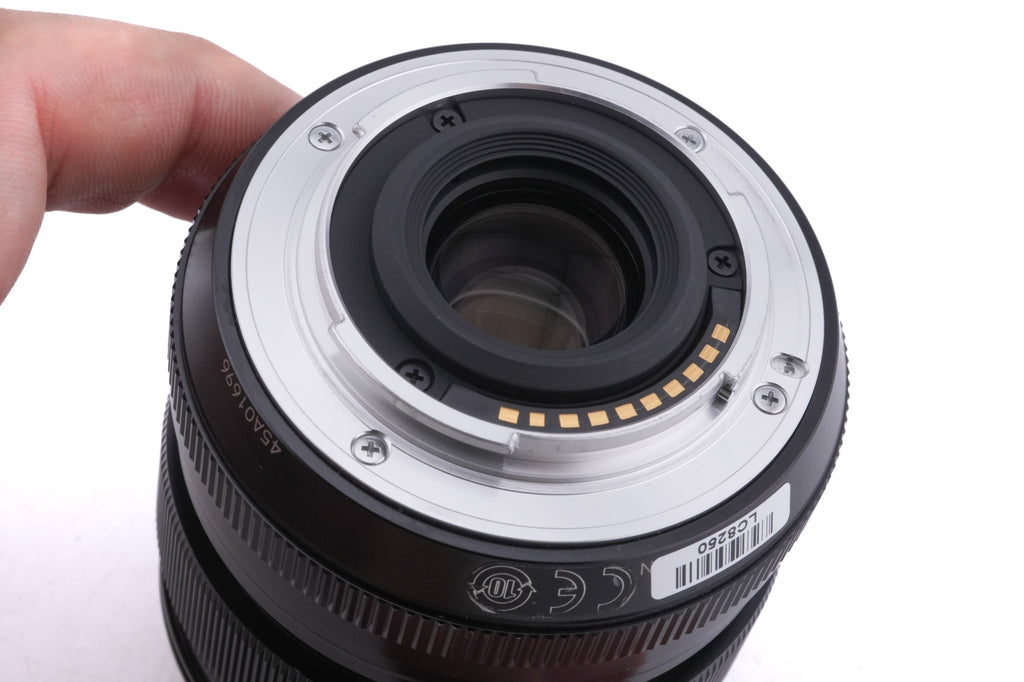 Fujifilm 14mm f2.8 Super EBC Fujinon Aspherical XF R + Lens Hood (XF 14/18-55mm)