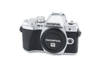 Olympus OM-D E-M10 Mark III