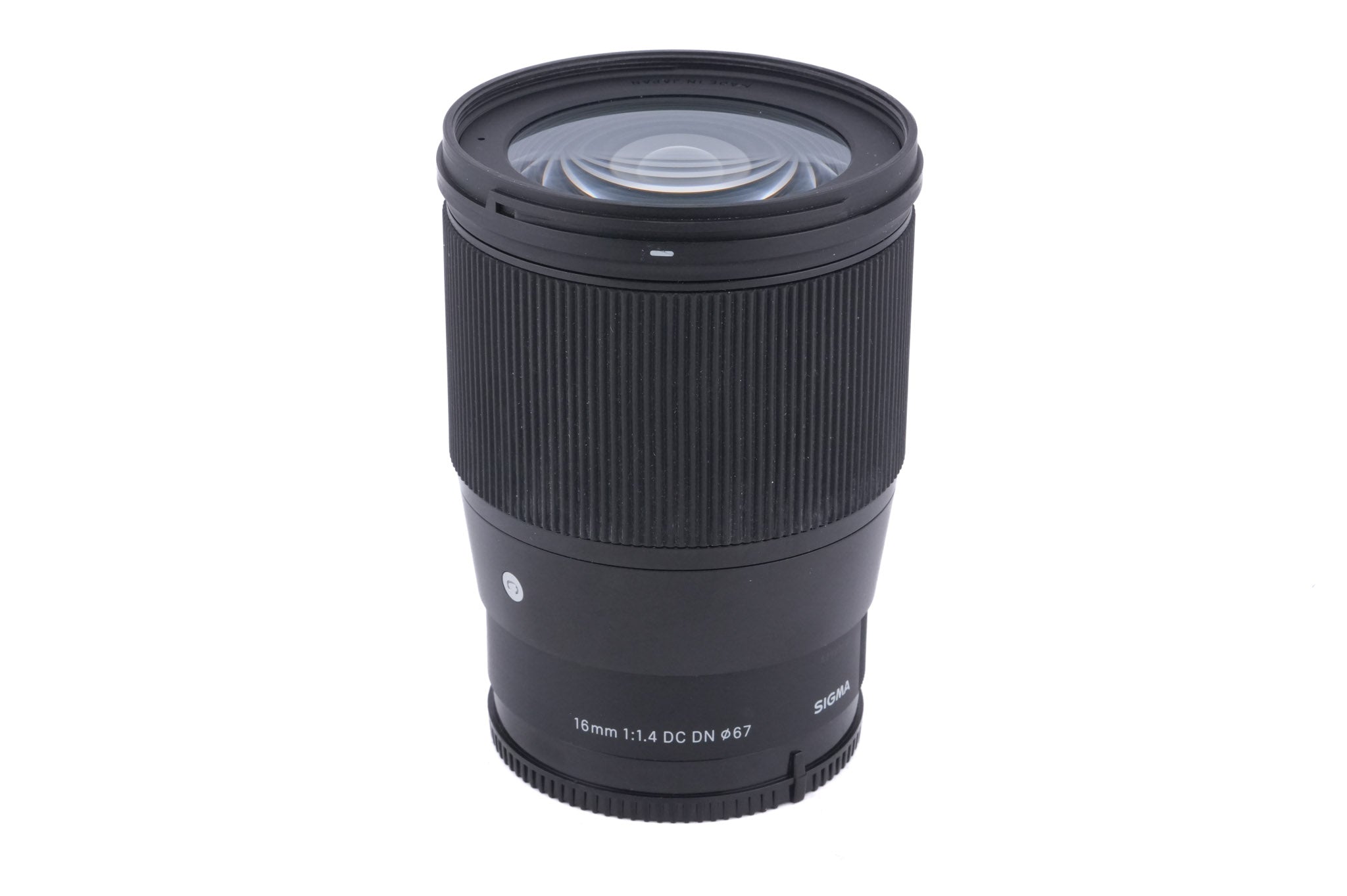 Sigma 16mm f1.4 DC DN Contemporary (017)