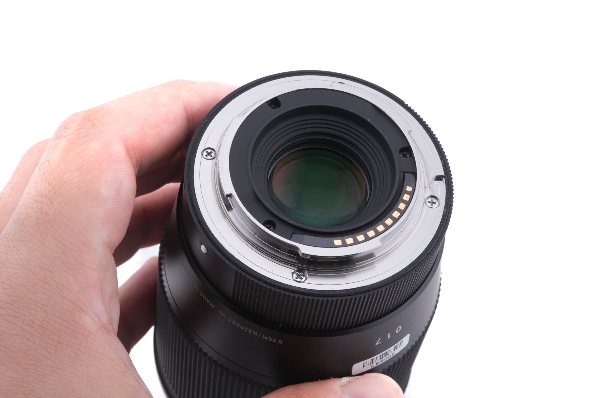 Sigma 16mm f1.4 DC DN Contemporary (017)