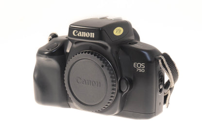 Canon EOS 750