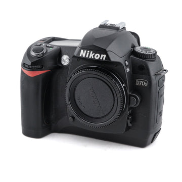 Nikon D70s