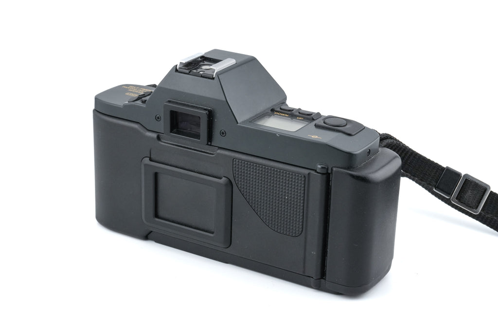 Canon T70