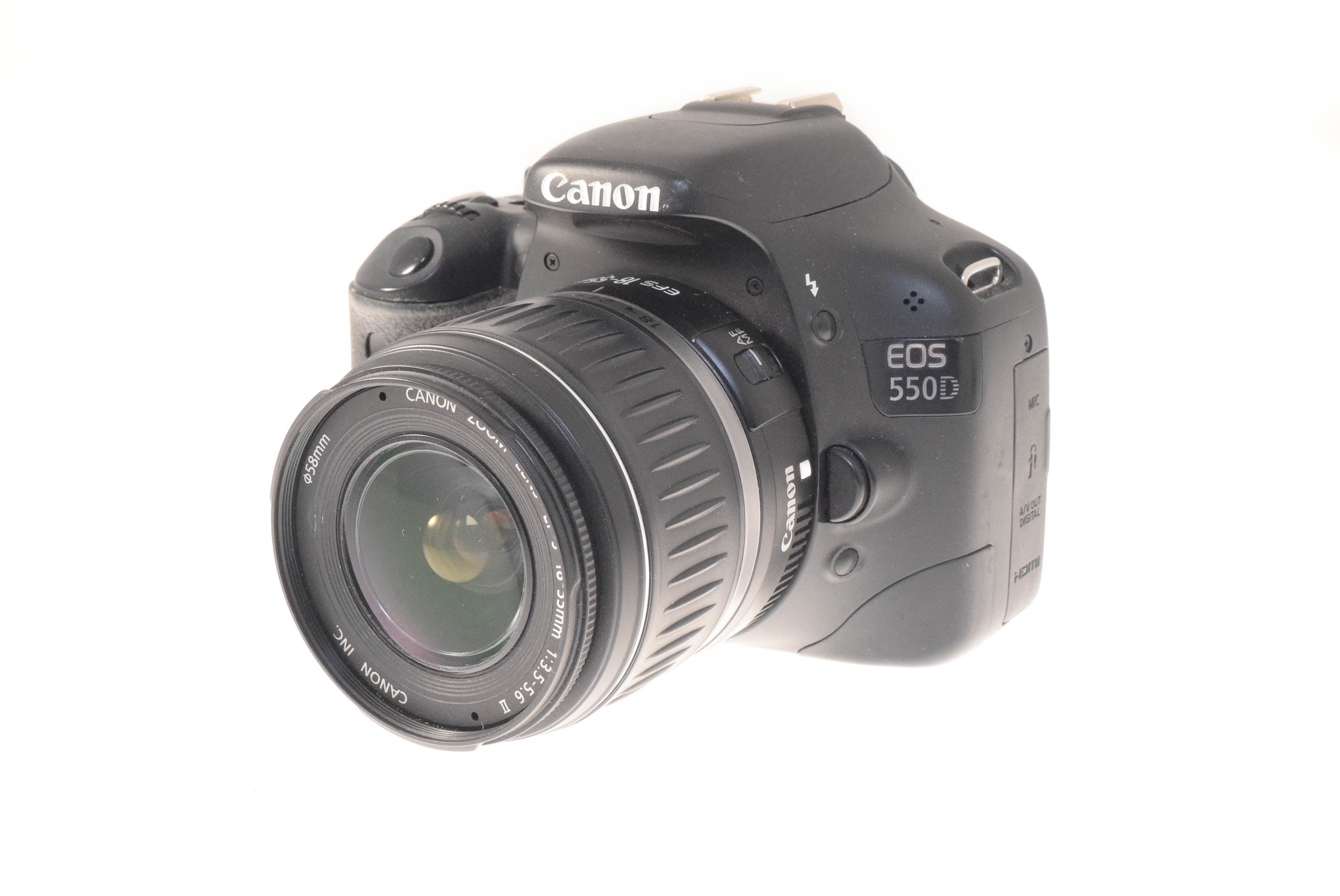 Canon EOS 550D + 18-55mm f3.5-5.6 II – Kamerastore