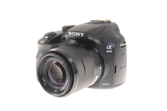 Sony A3000 + 18-55mm f3.5-5.6 OSS
