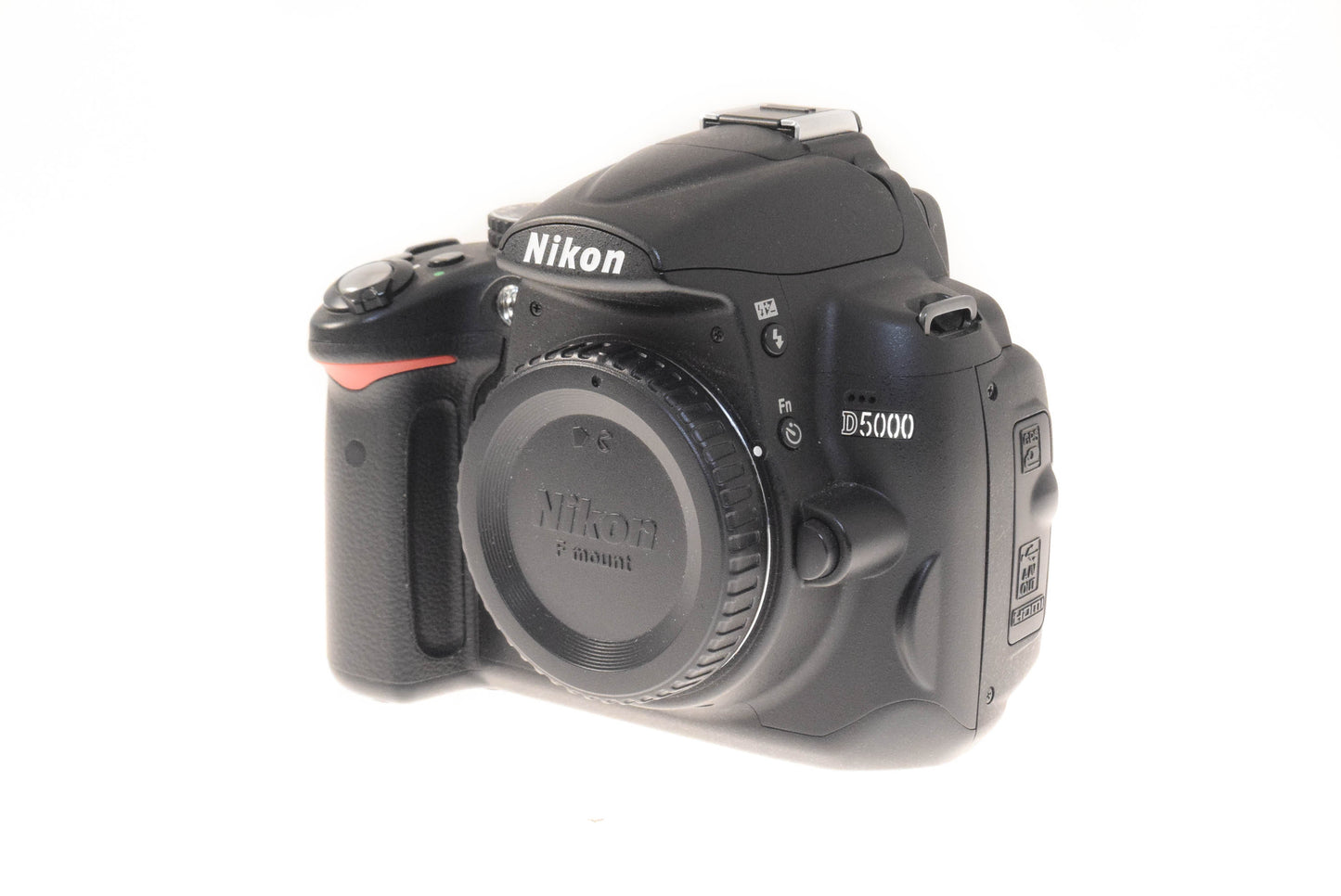 Nikon D5000