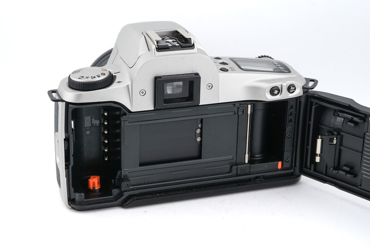 Canon EOS 500N + 50mm f1.8 II