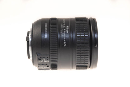 Nikon 16-85mm f3.5-5.6 AF-S Nikkor G ED VR