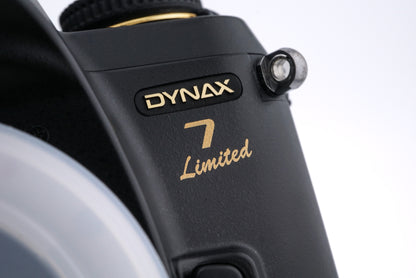 Minolta Dynax 7 Limited + VC-7 Vertical Control Grip