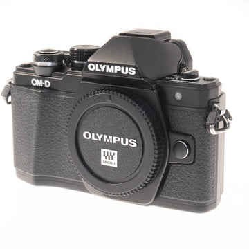 Olympus OM-D E-M10 Mark II