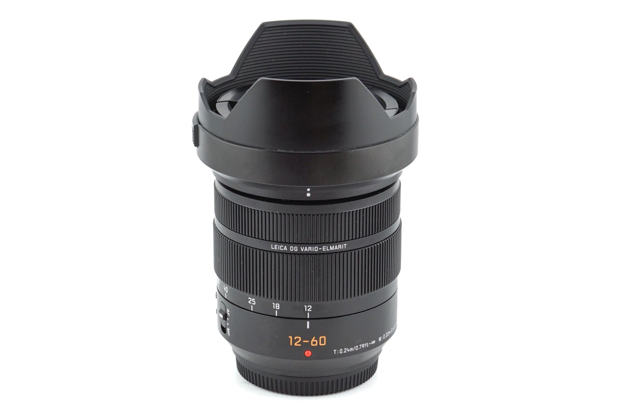 Panasonic 12-60mm f2.8-4 ASPH. DG Vario-Elmarit