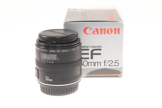 Canon 50mm f2.5 Compact-Macro