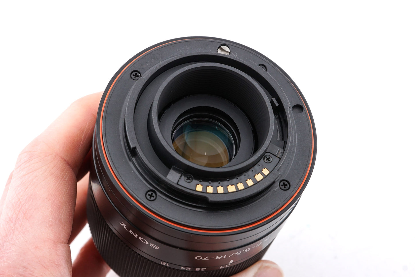 Sony 18-70mm f3.5-5.6 DT Macro