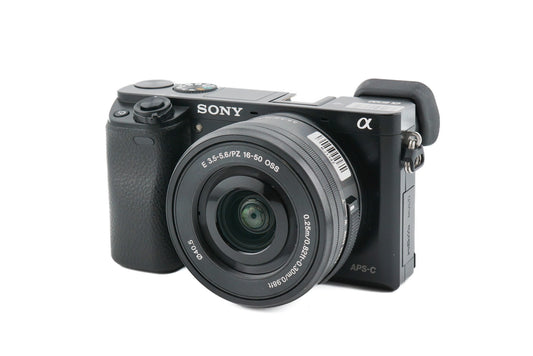 Sony A6000 + 16-50mm f3.5-5.6 PZ OSS E
