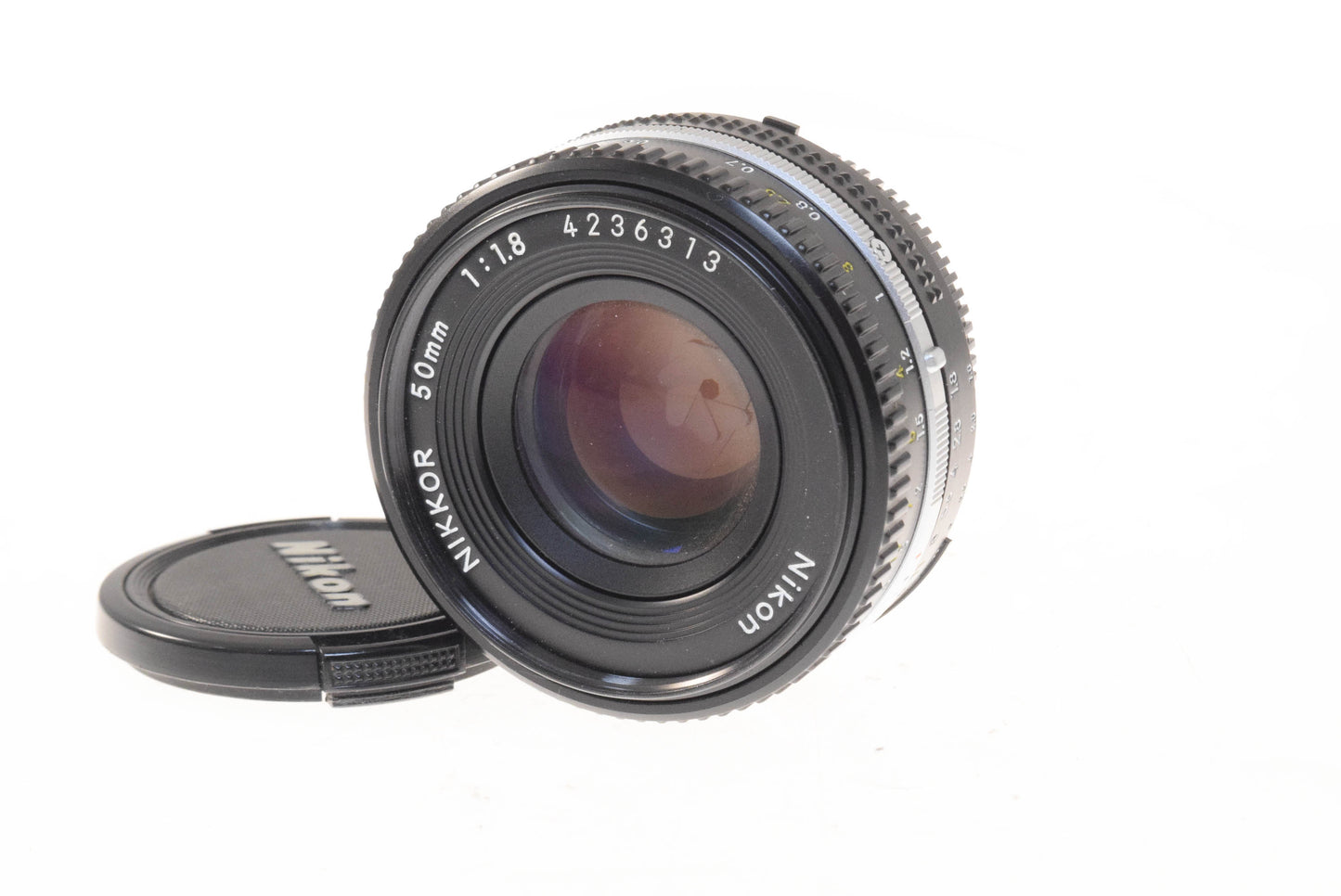 Nikon 50mm f1.8 Nikkor AI-S (0.6m)