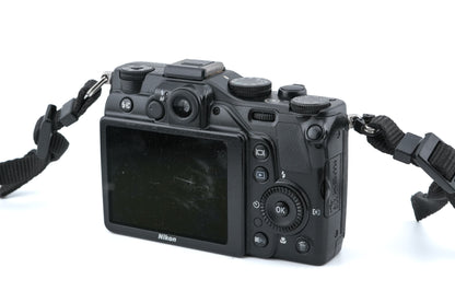 Nikon Coolpix P7000