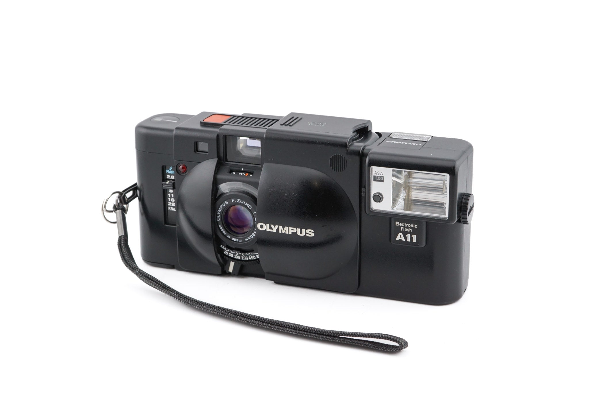 Olympus XA + A11 Electronic Flash – Kamerastore