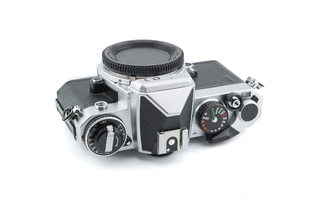 Nikon FE