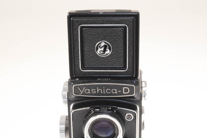 Yashica D