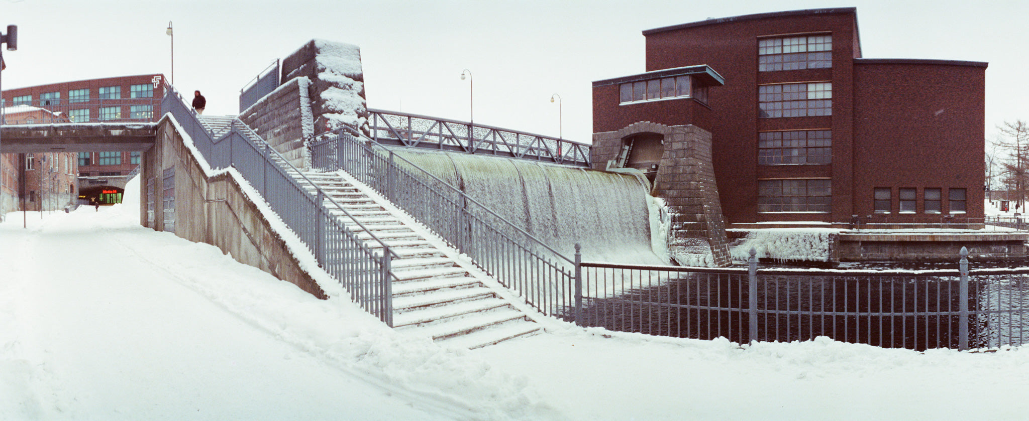 Cinestill 800T (35mm) 36 Exp.
