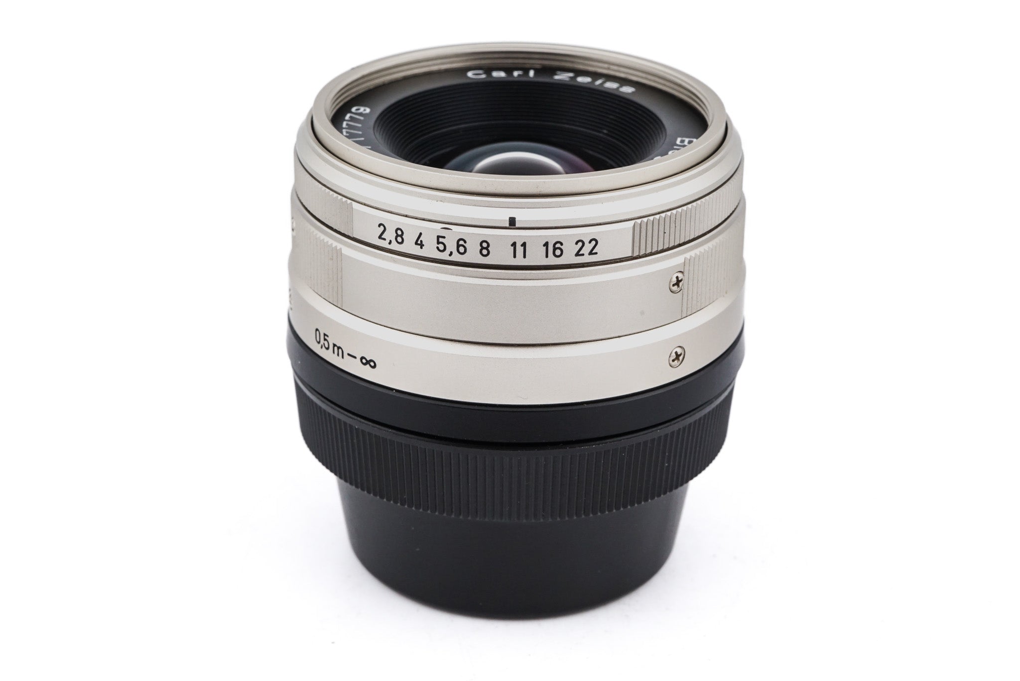 Carl Zeiss 28mm f2.8 Biogon T*