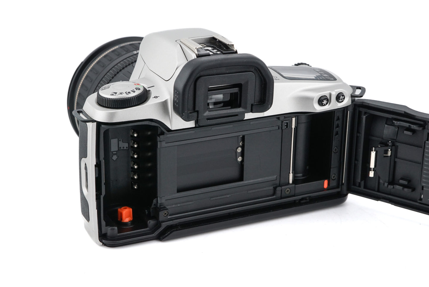 Canon EOS 500N + 24-85mm f3.5-4.5 USM