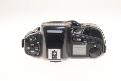 Nikon F90X + MB-10 Battery Pack