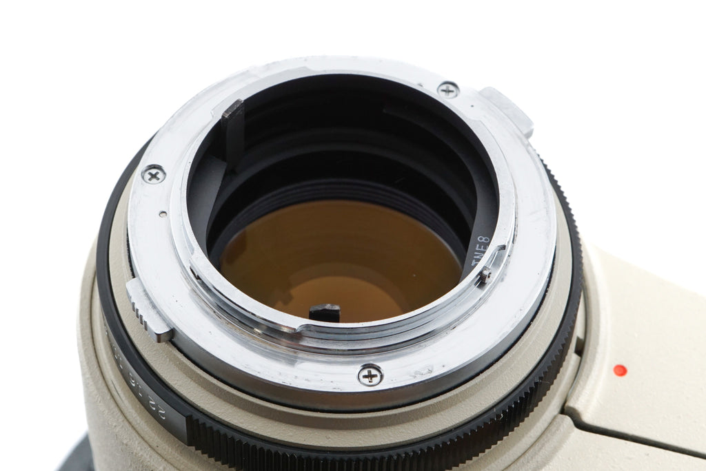 Olympus 180mm f2 Zuiko Auto-T