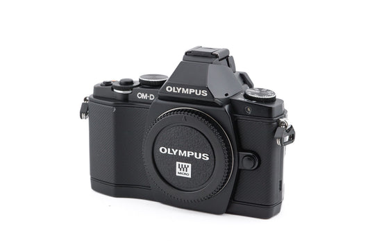 Olympus OM-D E-M5 + FL-LM2 Flash
