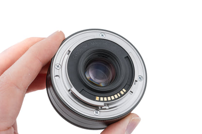 Canon 22mm f2 STM