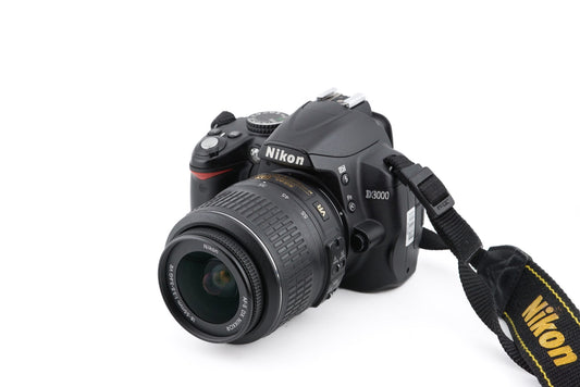 Nikon D3000 + 18-55mm f3.5-5.6 G VR AF-S Nikkor