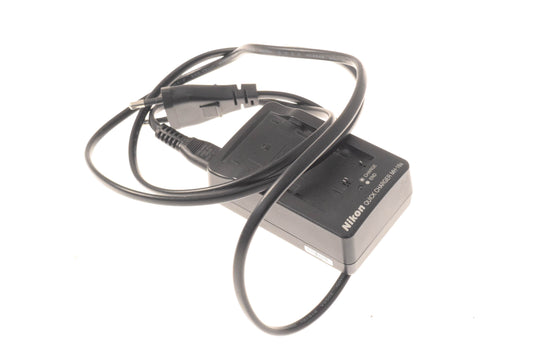 Nikon MH-18a Quick Charger